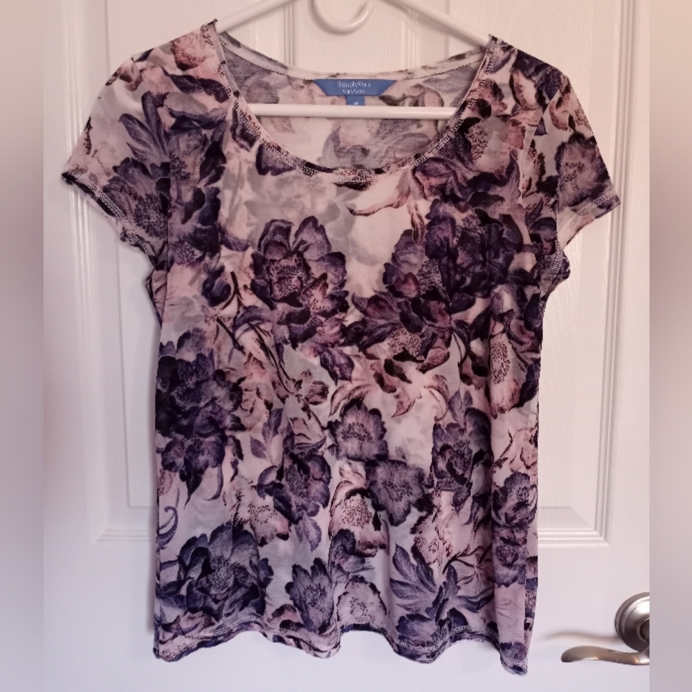 Simply Vera Top